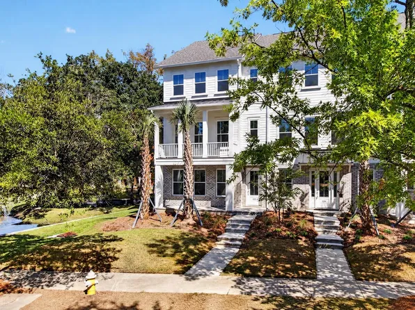 122 Fairbanks Dr, Charleston, SC 29492