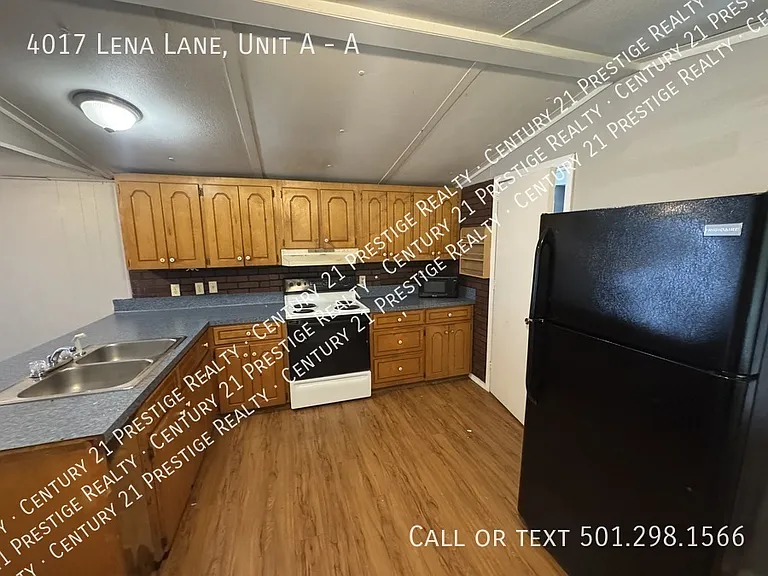 4017 Lena Ln #A — Photo 10