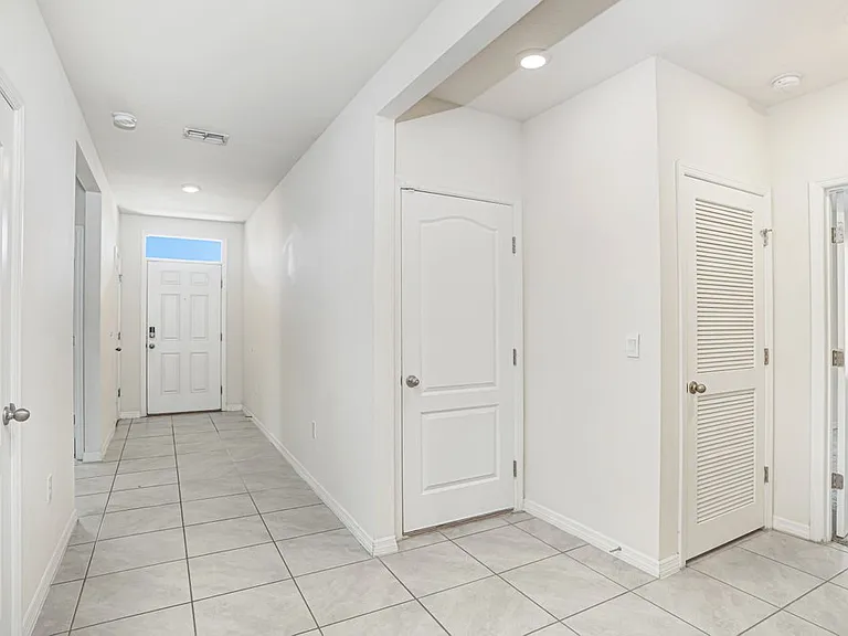 1125 Torrente Ln #A — Photo 8