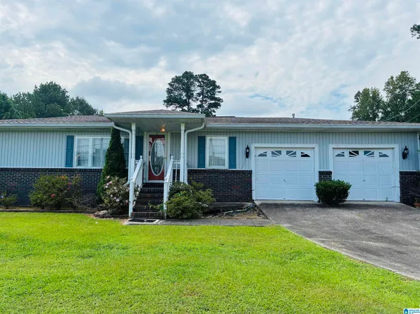 1012 Stadium Dr, Warrior, AL 35180