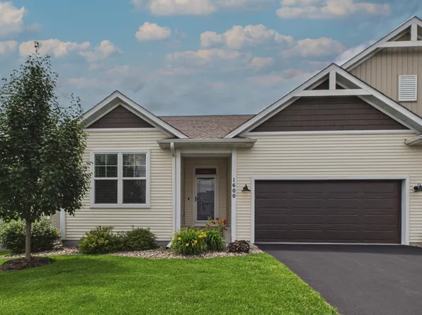 1600 Southpoint Dr, Hudson, WI 54016