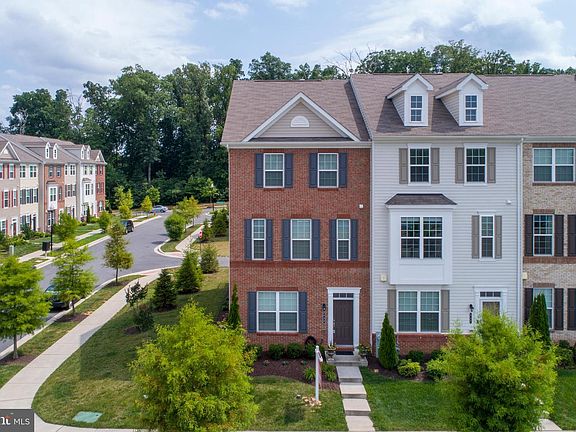 2nd image of 525 Halite Dr