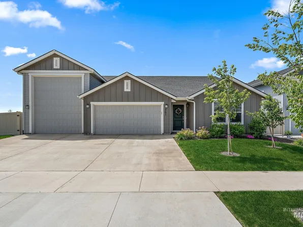 2701 N Ice Fire Pl, Star, ID 83669