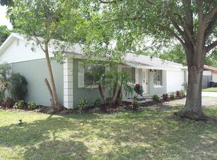 9182 109th Ave, Seminole, FL 33777