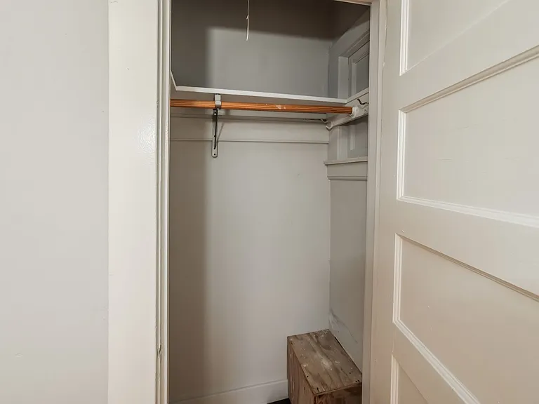 4692 Congress Ave — Photo 16