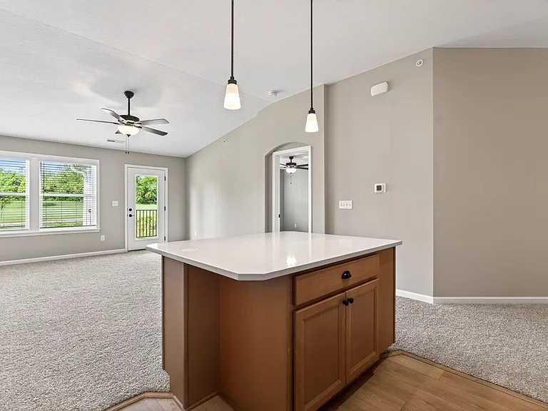 2703 Golden Leaf Dr #2703 — Photo 15