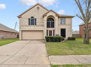 7522 Armstrong Ln, Rowlett, TX