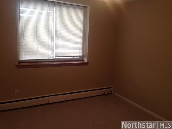 4th image of 2500 Blaisdell Ave APT 309