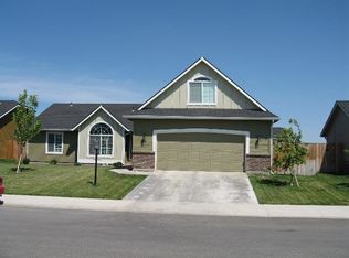 1012 N Portchester Ave, Meridian, ID 83642