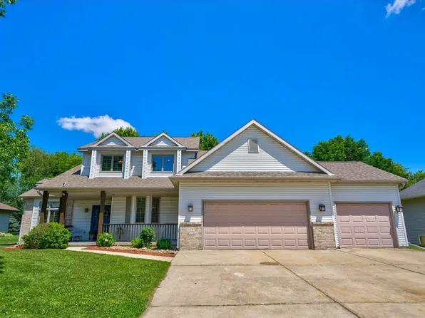 165 Dykstra Dr, Fall River, WI 53932