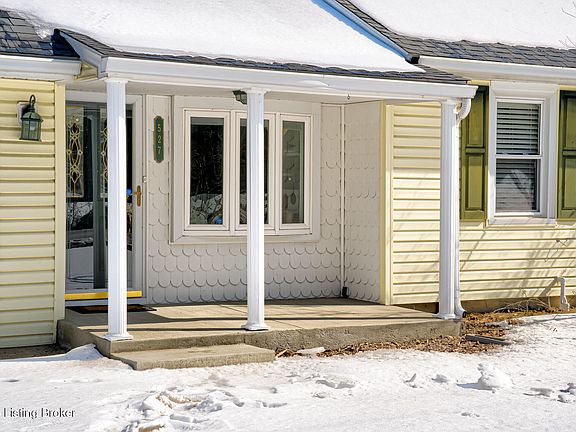 2nd image of 527 S Park Rd