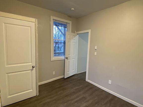 5th image of 11 Liberty St
