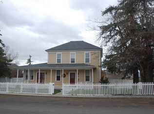 312 W Gilliam St, Condon, OR 97823