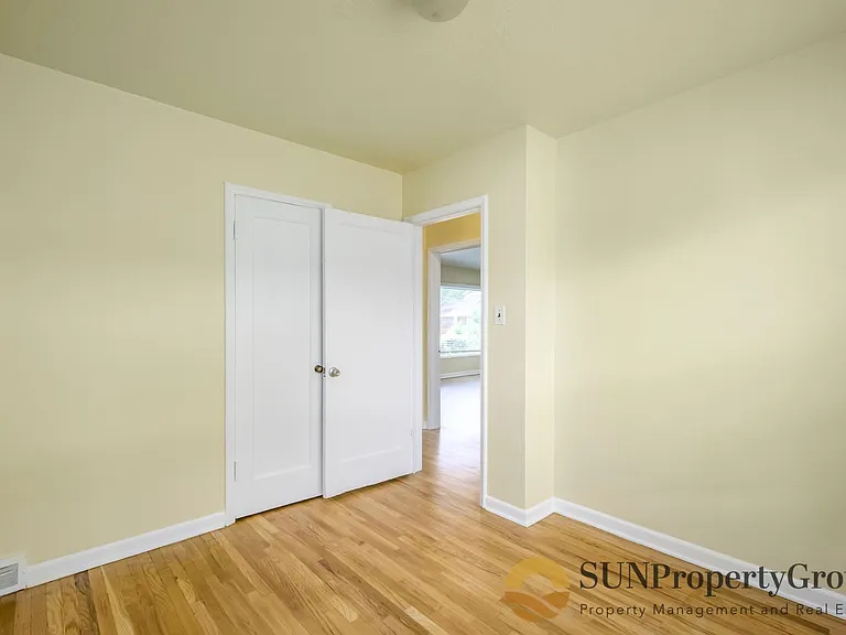 1518 S Green St — Photo 11