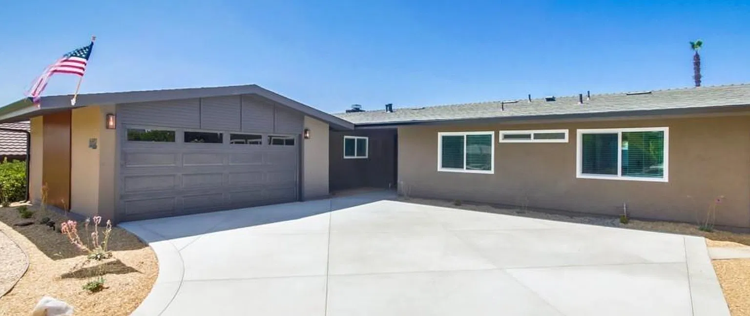 4 bed, 2.5 bath, 1605 sqft, $5,000 — Photo 2