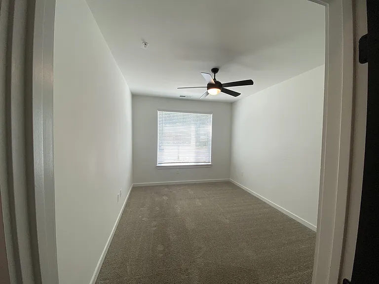 The Wren Apartments — Photo 168