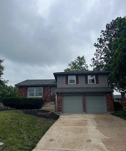 10729 McGee St — Photo 3