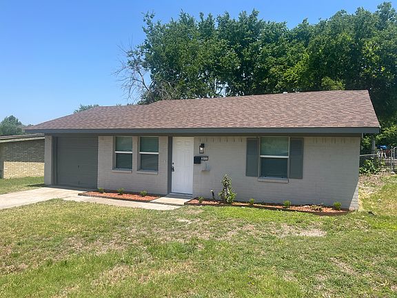 3rd image of 513 Henderson Cir