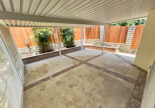 1935 Hobart Dr — Photo 11