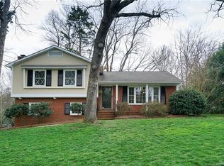 6825 Old Forge Dr, Charlotte, NC 28226