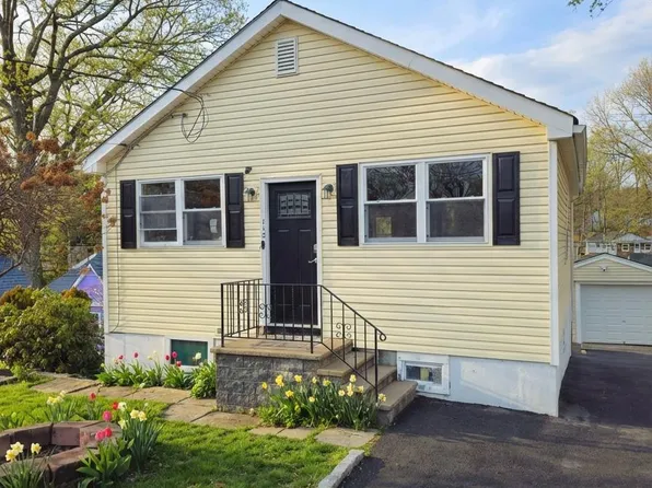 112 Dupont Ave, Hopatcong, NJ 07843