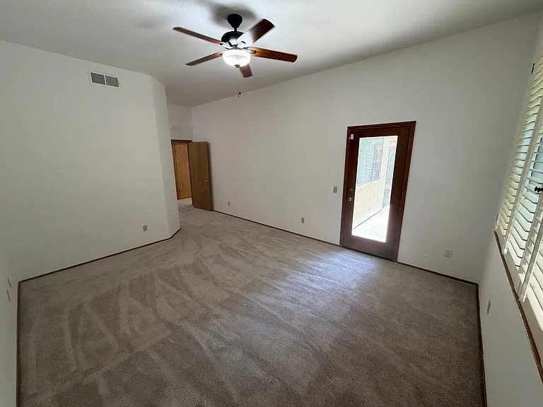 11674 Prospect Hill Dr — Photo 16