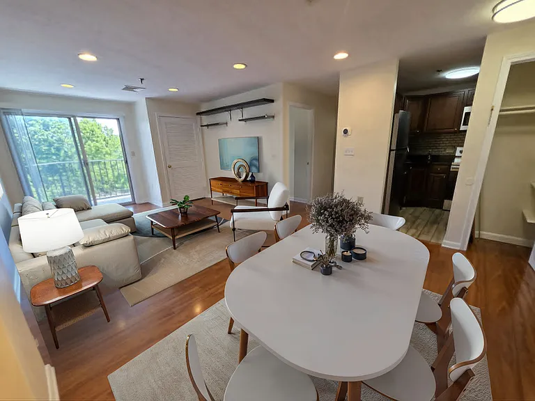 230 Willard St #407 — Photo 6