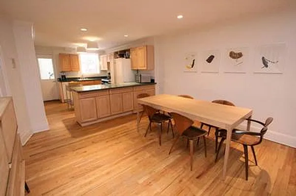 Sold by Betancourt & Associates Realty LLC | media 7