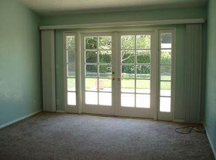 2020 10th St, La Verne, CA 91750