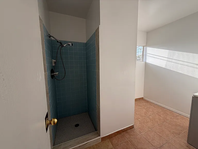518 E 97th St #7 — Photo 18