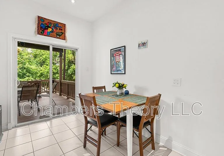 3532 Warder St NW — Photo 17