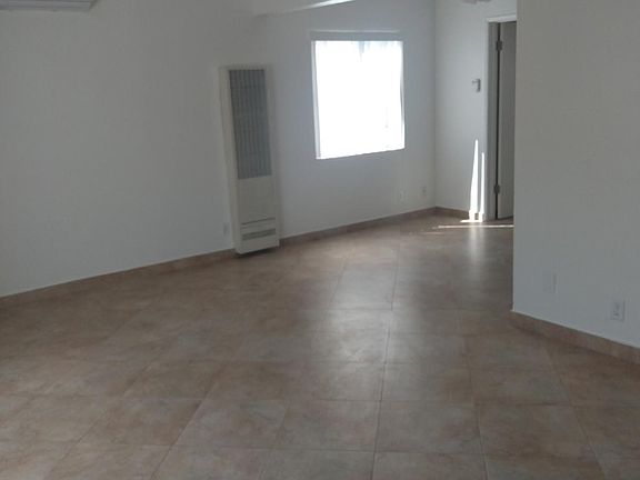 4th image of 708 Pacific St APT 4