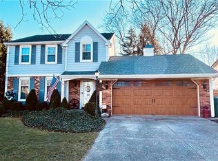 3673 Woodhaven Cir, Hamburg, NY
