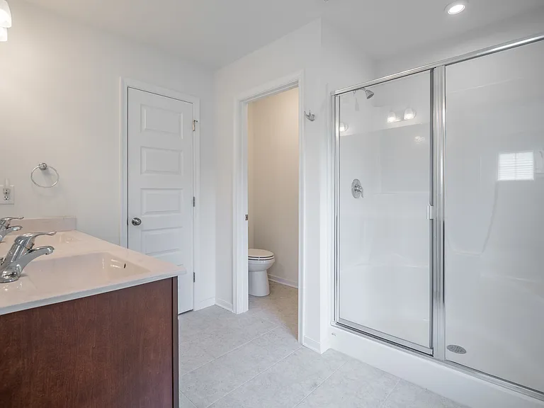 18352 Palisades Ct — Photo 30