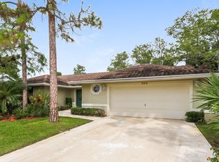 735 Daffodil Dr, Wellington, FL 33414