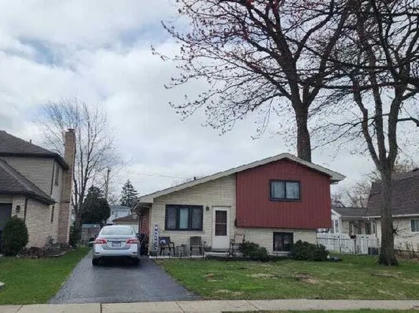 1723 Farwell Ave, Des Plaines, IL 60018
