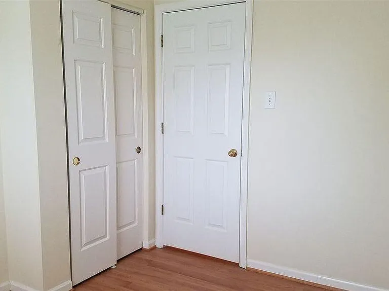 5208 Duke Ct — Photo 18