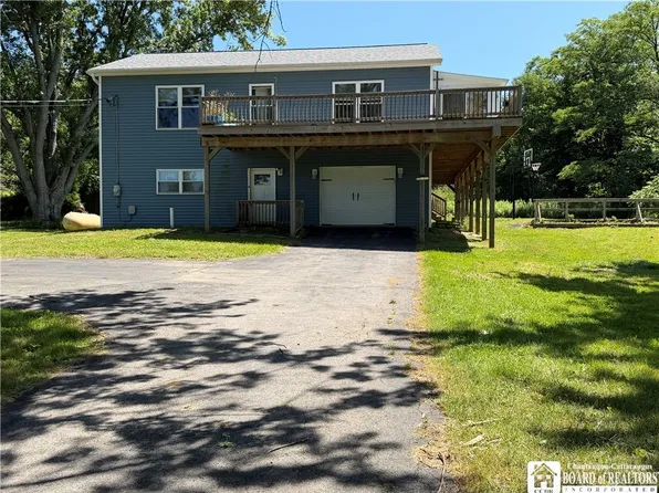 4008 Stetson Rd, Ripley, NY 14775