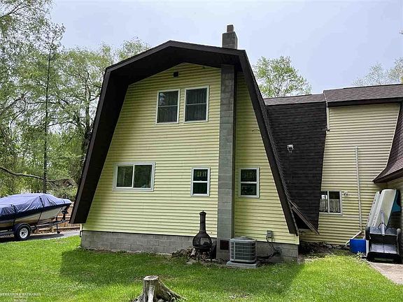 3rd image of 2955 N Ogemaw Trl