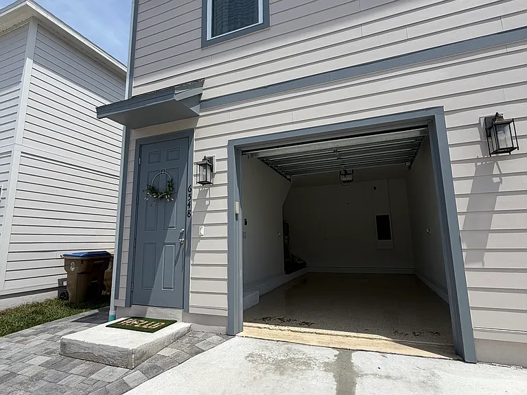 6548 Rover Way — Photo 10