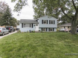 3751 Perry Ave SW, Wyoming, MI 49519