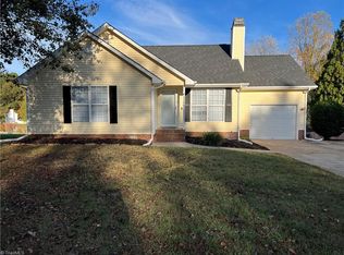 5206 Orchard Ridge Ln, Greensboro, NC 27455