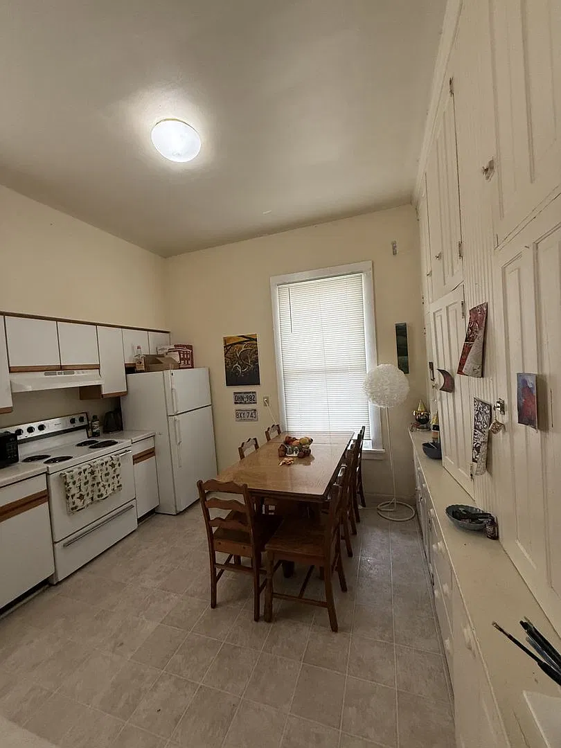 301 N. Pinckney Street — Photo 3