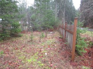 620 N Duckabush Dr W, Hoodsport, WA 98548