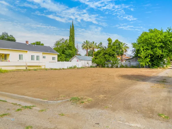 1038 Oak St, Red Bluff, CA 96080