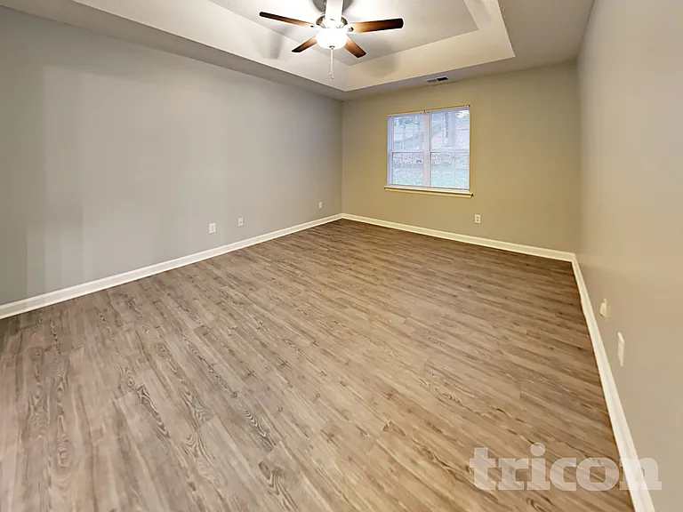 3722 Hunters Run Ln — Photo 10