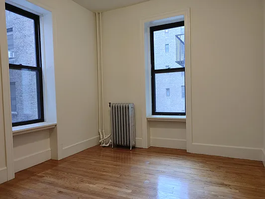 Rented by Brick Real Estate | media 6