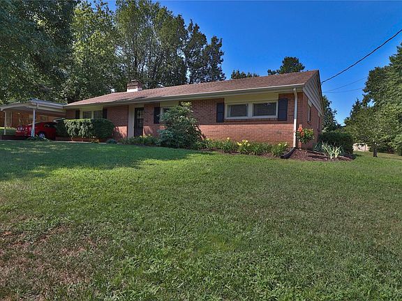 5th image of 405 Greenwell Ct