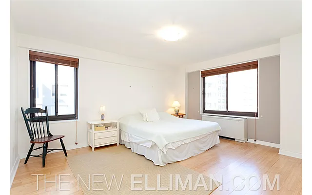 Rented by Douglas Elliman | media 19