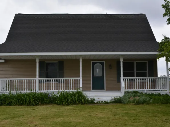 5593 E Rosebush Rd, Rosebush, MI 48878